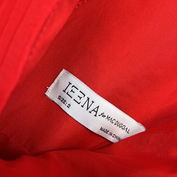 Mac Duggal Sleeveless Ruffle Tiered V-Neck Gown in Red style 49054, SIZE 2 - Picture 8 of 13